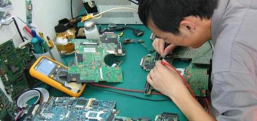 鄭州電腦維修培訓學校如何選？這份放心指南助您一臂之力